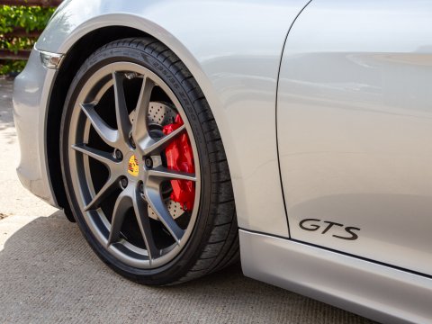 Porsche Boxster GTS PDK 21