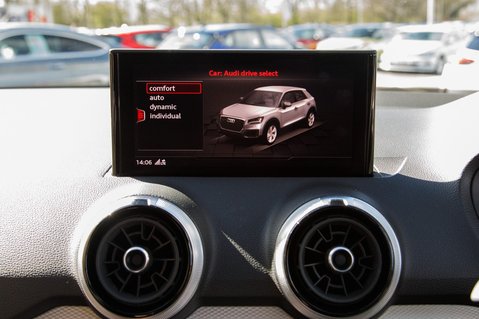 Audi Q2 TFSI SPORT 27