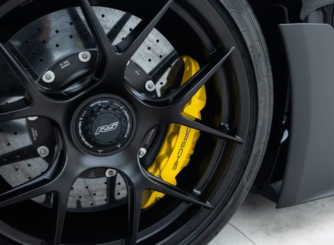 Porsche 911 GT3 RS (992) 39