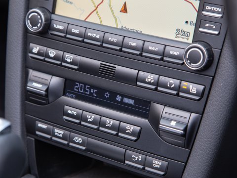 Porsche Boxster 24V S PDK 37