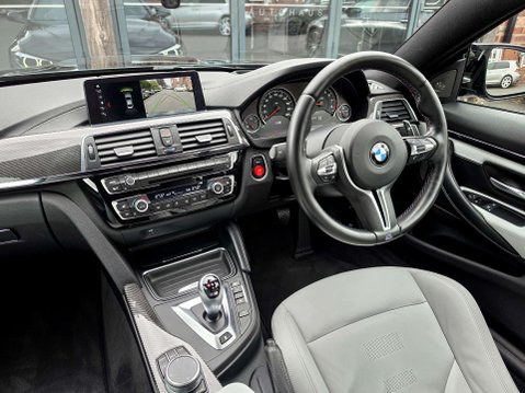 BMW M4 3.0 M4 Competition Edition Package Semi-Auto 2dr 23