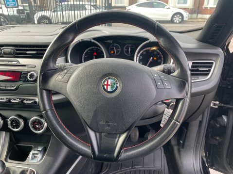 Alfa Romeo Giulietta 1.4 TB Collezione Euro 5 (s/s) 5dr 17