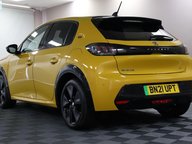 Peugeot e-208 GT PREMIUM 23