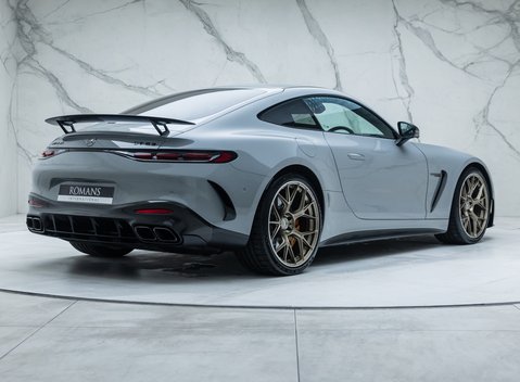 Mercedes-Benz Amg GT 63 LAUNCH EDITION 6