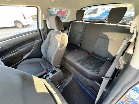 Suzuki Swift SZ4 49