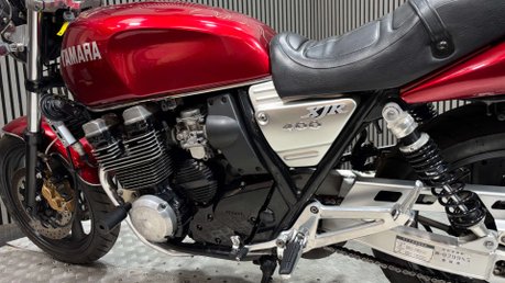 Yamaha XJR 1999 RUNNING PROJECT BIKE 28K RARE 400CC A2 CLASSIC 22