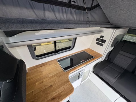 Volkswagen Transporter T7 Rebellion 13