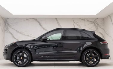 Porsche Macan TURBO PDK 3