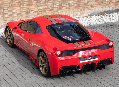Ferrari 458 Speciale 9