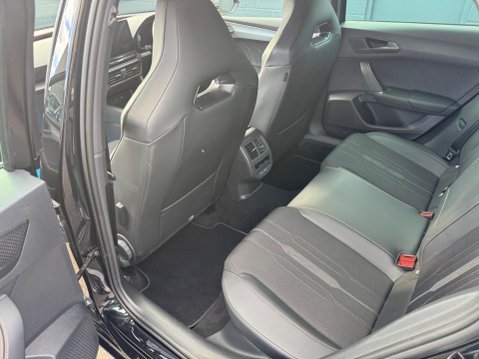 Cupra Leon VZ2 DSG 32