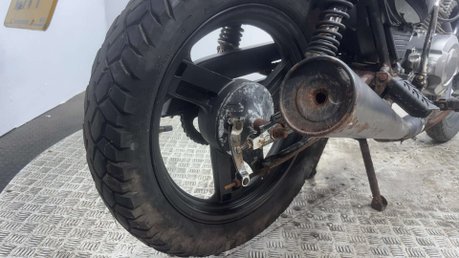 Zontes ZT 125 2011 17K RUNNING PROJECT BIKE SPARES OR REPAIR 125CC LEARNER 12