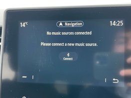 Renault Clio 1.0 Clio Iconic Bose TCe 5dr 31