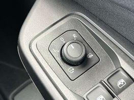 Ford Tourneo Connect 2.0 Tourneo Connect Titanium EcoBlue A 5dr 76