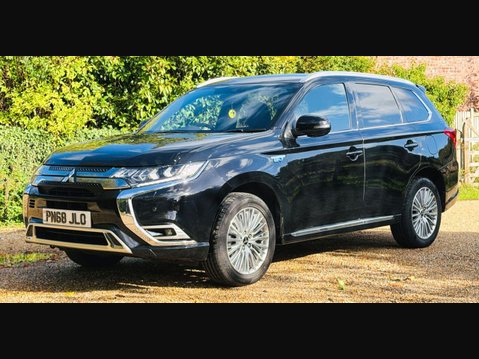 Mitsubishi Outlander 2.4h TwinMotor 13.8kWh 4h SUV 5dr Petrol Plug-in Hybrid CVT 4WD Euro 6 (s/s 4