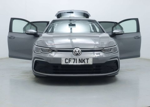 Volkswagen Golf 1.5 eTSI MHEV R-Line Hatchback 5dr Petrol Hybrid DSG Euro 6 (s/s) (150 ps) 57