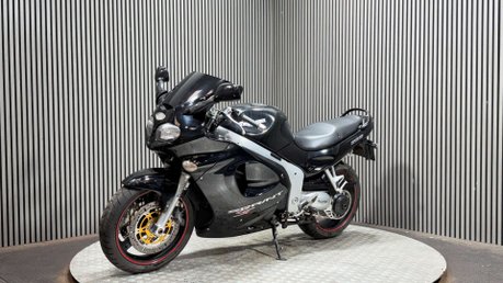 Triumph Sprint 2000 32K RUNNING SPORTS TOURER COMMUTER PROJECT BIKE 955CC 5