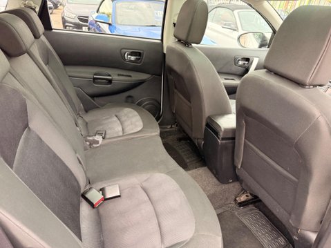 Nissan Qashqai+2 1.6 n-tec 2WD Euro 5 5dr 8
