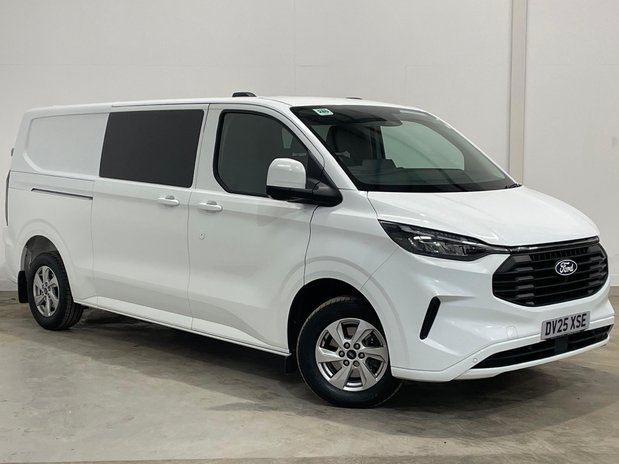 Ford Transit Custom FORD TRANSIT CUSTOM 2.0 Eco Blue 320 136ps L2H1 Double Cab Van Limited 1