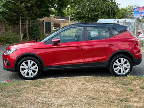 SEAT Arona TSI SE TECHNOLOGY DSG 9
