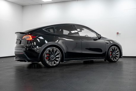 Tesla Model Y (Dual Motor) Performance SUV 5dr Electric Auto 4WDE (426 bhp) 32