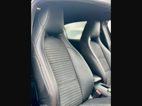 Mercedes-Benz A Class 2.1 A200 CDI AMG Sport Euro 6 (s/s) 5dr 8