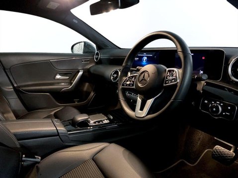 Mercedes-Benz A Class 1.5 A180d Sport (Executive) Hatchback 5dr Diesel 7G-DCT Euro 6 (s/s) (116 p 12