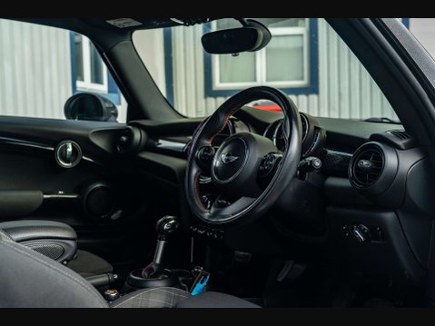 Mini Hatch 2.0 Cooper S Auto 3dr 11
