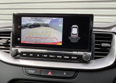 Kia Xceed 1.6 T-GDi '3' PHEV 18