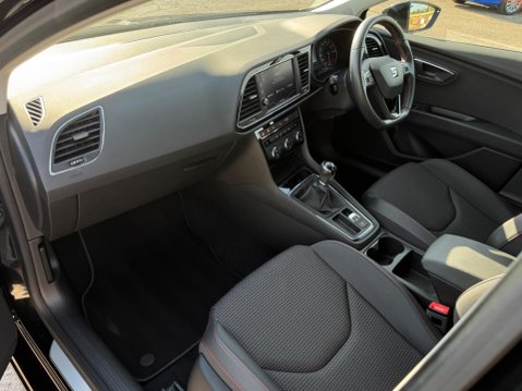 SEAT Leon 1.5 TSI EVO FR Euro 6 (s/s) 5dr 17