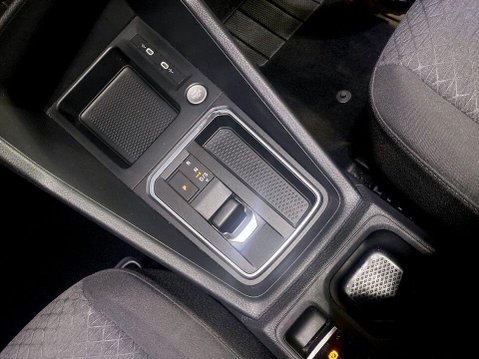 Ford Tourneo Connect 2.0 EcoBlue Titanium MPV 5dr Diesel DCT Euro 6 (s/s) (122 ps) Cruise Contro 16