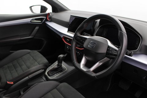SEAT Ibiza 5dr 1.0 TSi FR Sport DSG Automatic 10