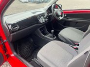 Volkswagen Up 1.0 Move Up 3dr 34