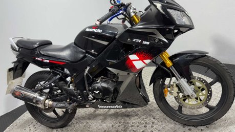 Lexmoto XTR 2013 ONLY 11K RUNNING SPORTS BIKE PROJECT BIKE LEARNER 125CC 12