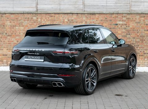 Porsche Cayenne Turbo 7