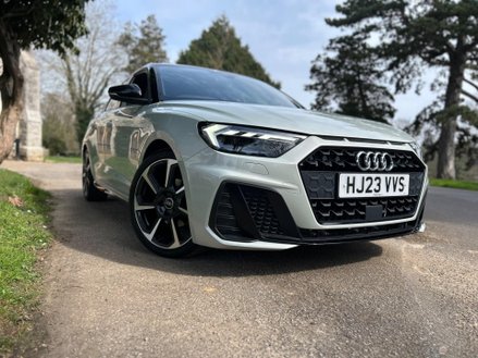 Audi A1 SPORTBACK TFSI S LINE BLACK EDITION