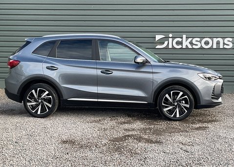 MG ZS HYBRID+ TROPHY 8