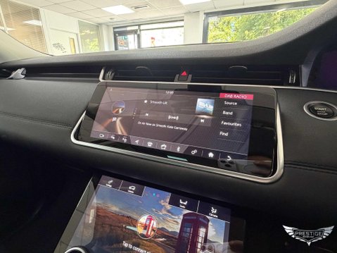 Land Rover Range Rover Evoque 2.0 D180 SE Auto 4WD Euro 6 (s/s) 5dr 82