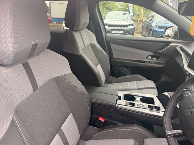 Vauxhall Grandland GS 21