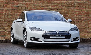 Tesla Model S P85D 1