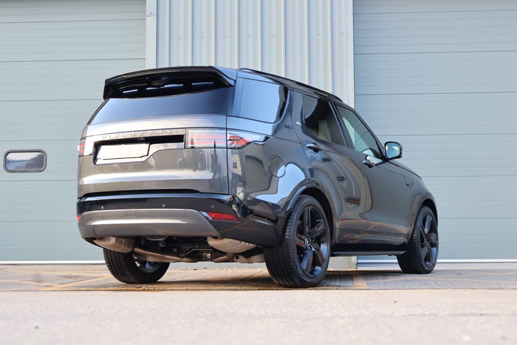 Land Rover Discovery 2026 NEW COMMERCIAL DYNAMIC HSE WITH GENUINE REAR SEAT CONVERSION  4