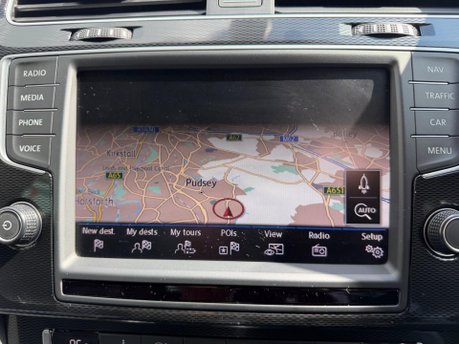 Volkswagen Golf GTE NAV DSG 29