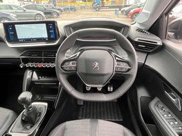 Peugeot 208 1.2 208 Allure Premium+ PureTech SS 5dr 19