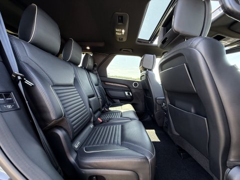 Land Rover Discovery TD6 HSE LUXURY 29
