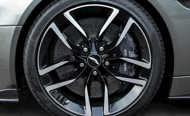 Aston Martin Vanquish S Volante 12