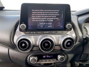 Nissan Juke 1.0 DIG-T N-Connecta SUV 5dr Petrol Manual Euro 6 (s/s) (114 ps) Half Leath 18