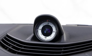 Porsche Taycan 4 Cross Turismo 19