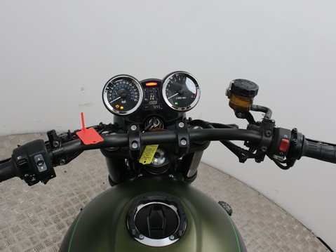 Kawasaki Z900RS Z900RS ZR 900 CKFA 16