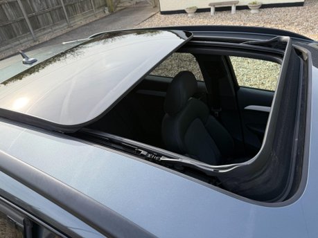 Audi Q3 2.0 TDI S line Plus SUV 5dr Diesel S Tronic quattro Euro 5 (s/s) (177 ps) 2