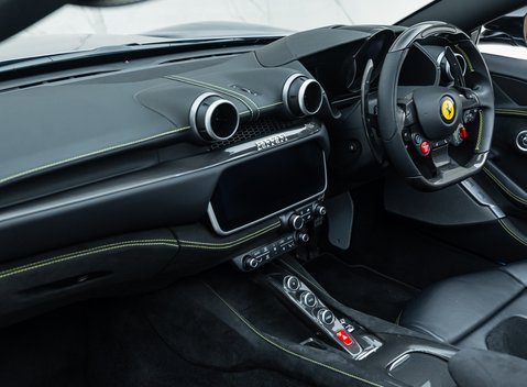 Ferrari Portofino M 21