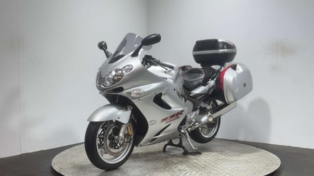 Kawasaki ZZR 2004 ONLY 29K FULL LUGGAGE NEW MOT SERVICED BIG CC TOURER 5